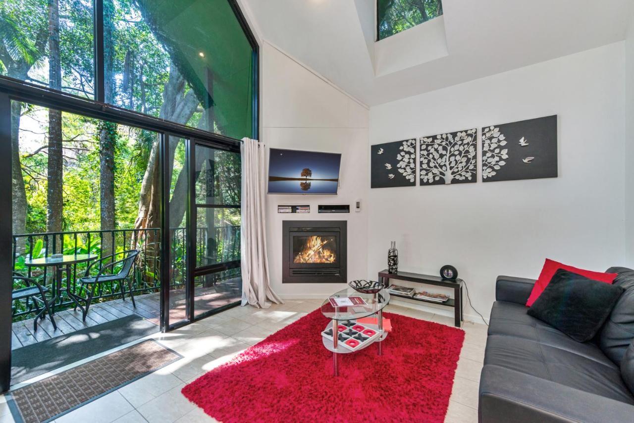 Chalet On Gallery Walk - King Bed, Spa, Fireplace, Wifi & Netflix, Linger A While Mount Tamborine Luaran gambar