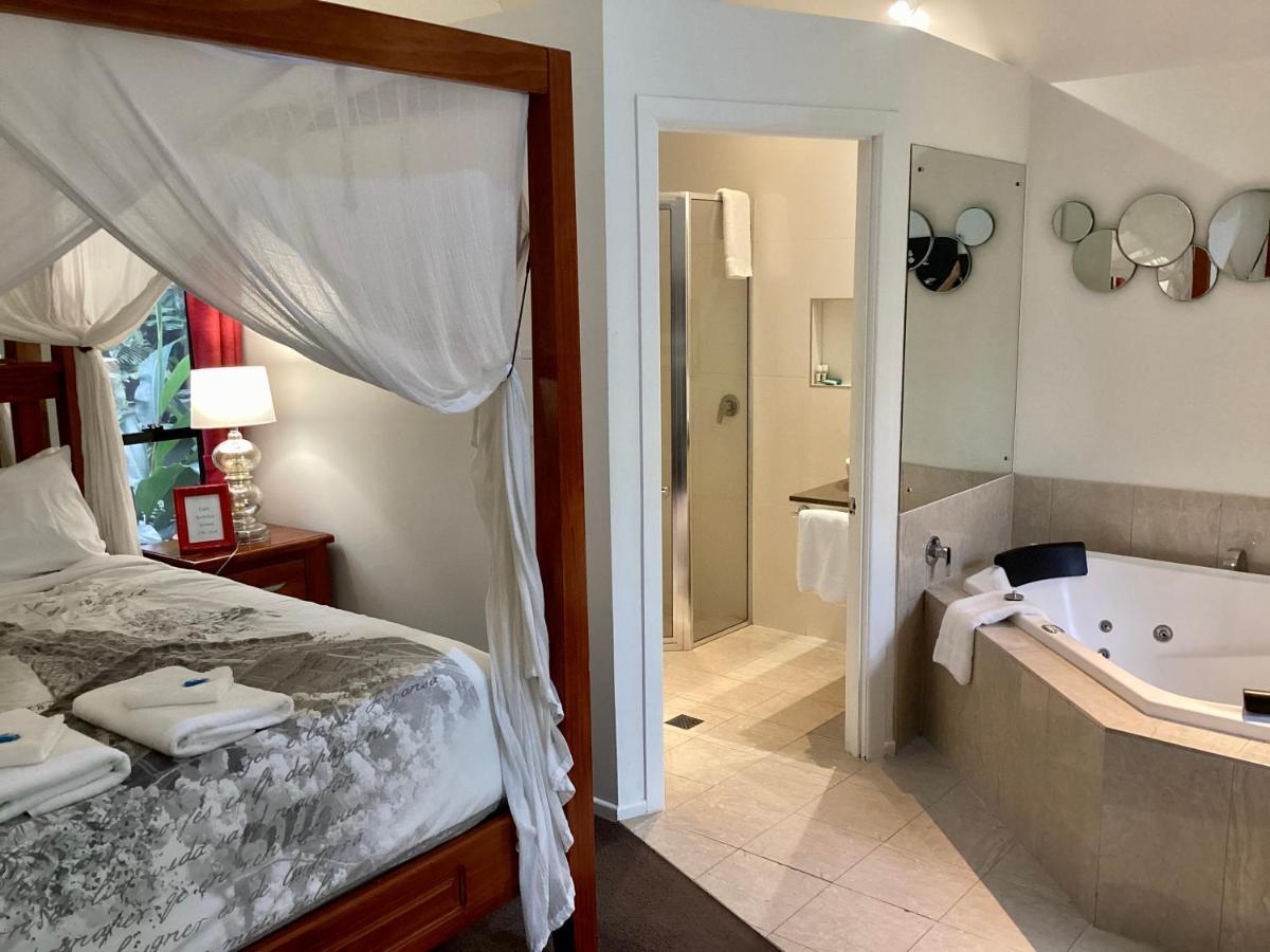 Chalet On Gallery Walk - King Bed, Spa, Fireplace, Wifi & Netflix, Linger A While Mount Tamborine Luaran gambar