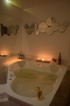 Chalet On Gallery Walk - King Bed, Spa, Fireplace, Wifi & Netflix, Linger A While Mount Tamborine Luaran gambar