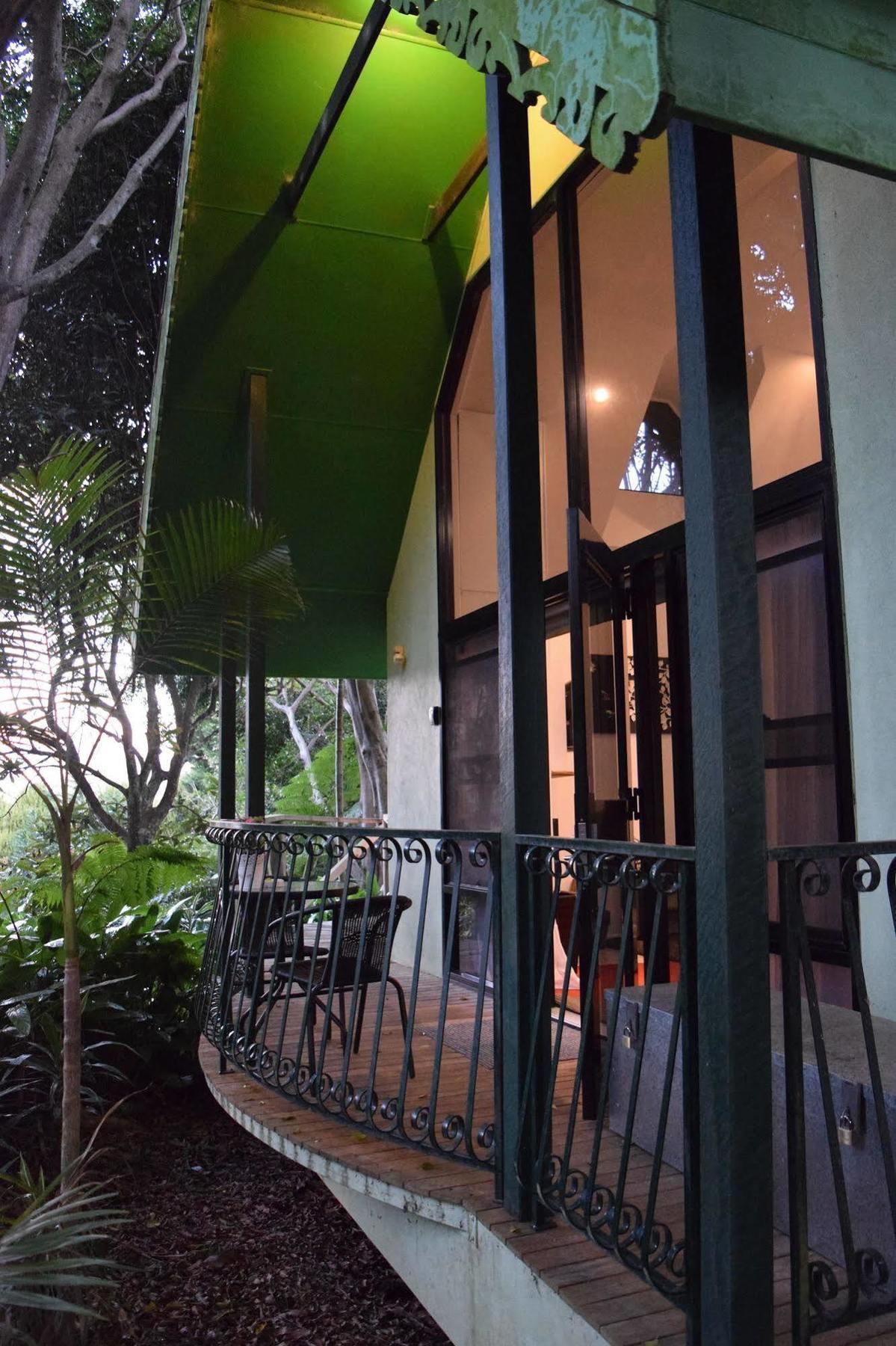 Chalet On Gallery Walk - King Bed, Spa, Fireplace, Wifi & Netflix, Linger A While Mount Tamborine Luaran gambar
